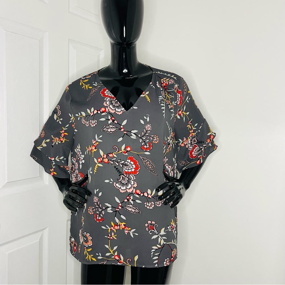 LOFT Grey Floral Print Blouse